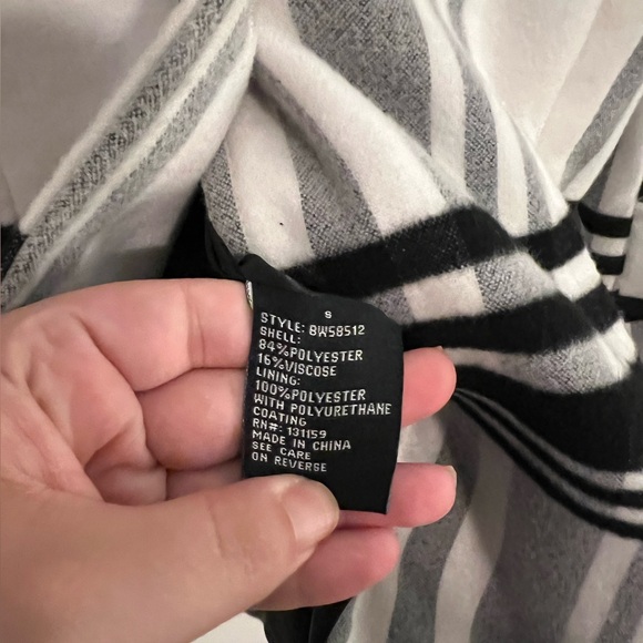 iZ Byer - Plaid Peacoat - Size Small - Picture 6 of 10